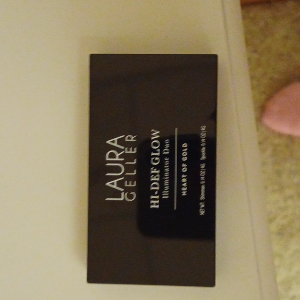 Laura Gellar face palette